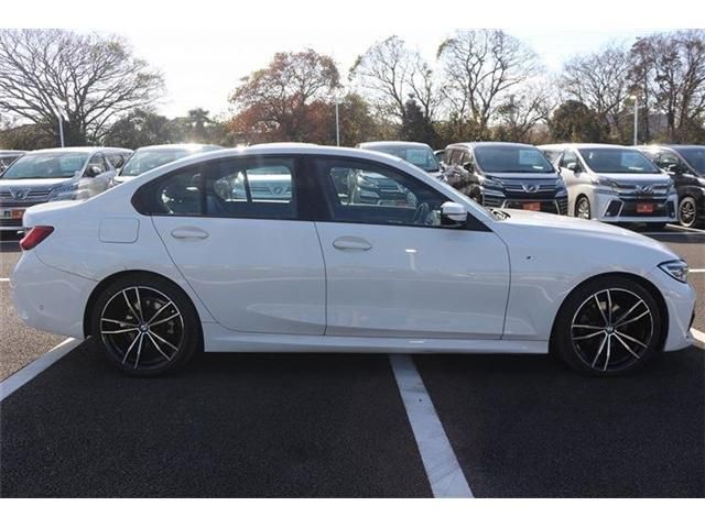 BMW 3SERIES SEDAN 2019 Image 31
