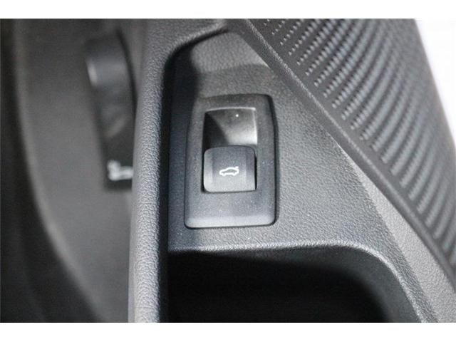 BMW 3SERIES SEDAN 2019 Image 31