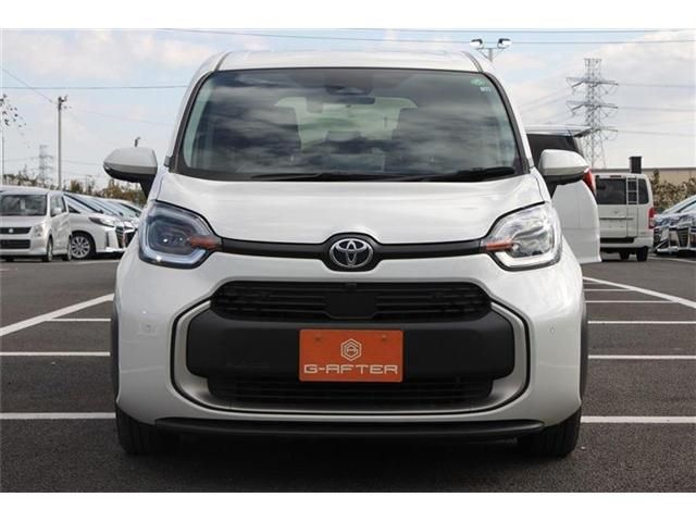TOYOTA SIENTA HYBRID 2022 Image 31
