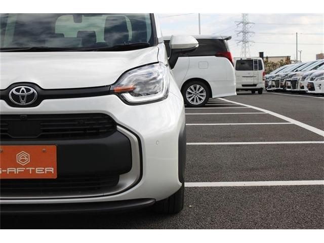 TOYOTA SIENTA HYBRID 2022 Image 31