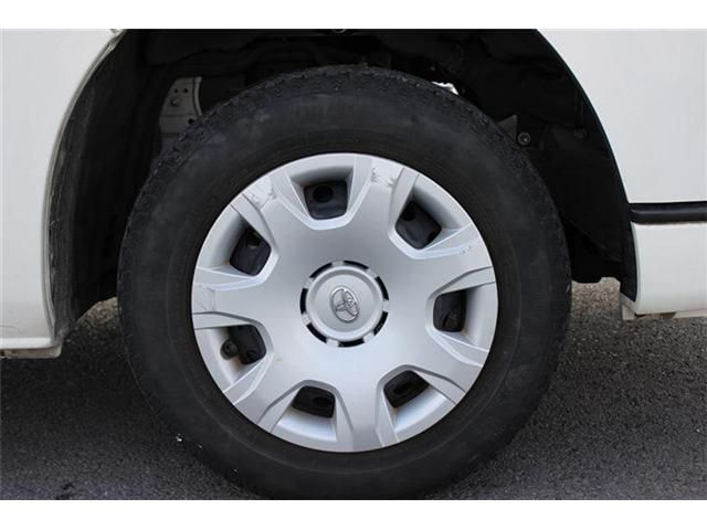 TOYOTA HIACE VAN 2WD 2022 Image 31