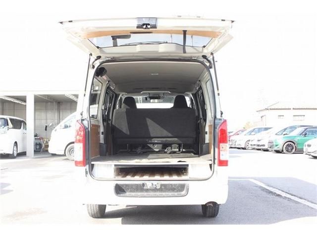 TOYOTA HIACE VAN 2WD 2022 Image 31