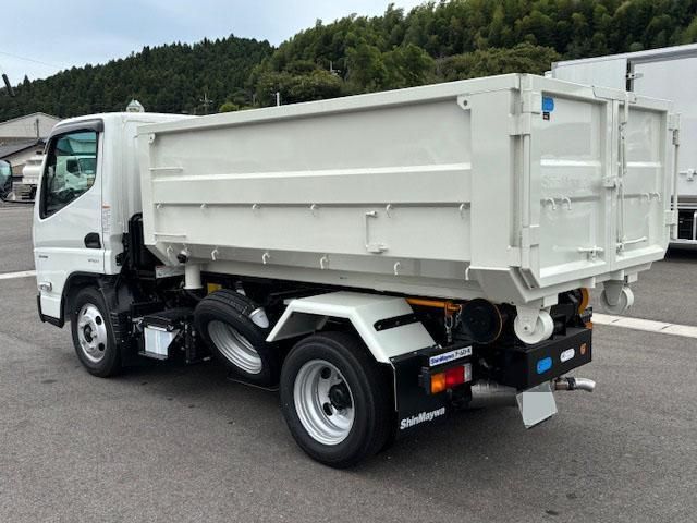 MITSUBISHI CANTER 2025 Image 31