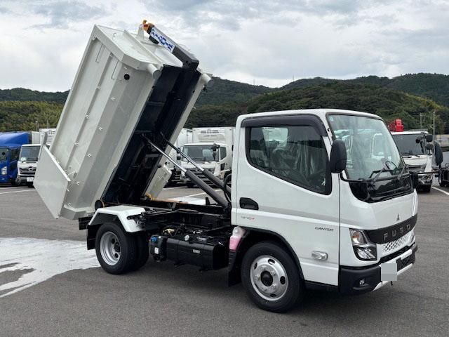 MITSUBISHI CANTER 2025 Image 31