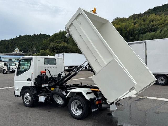 MITSUBISHI CANTER 2025 Image 31