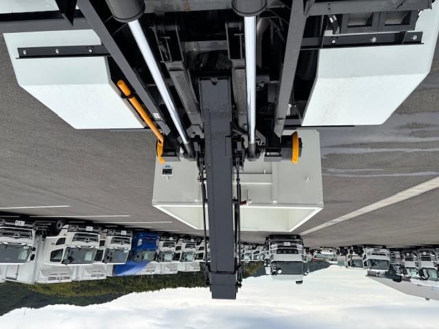 MITSUBISHI CANTER 2025 Image 31