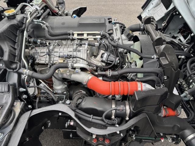 MITSUBISHI CANTER 2025 Image 31