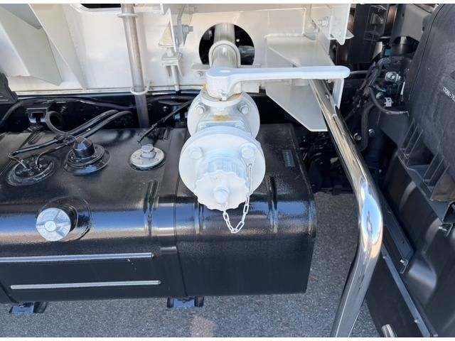 HINO DUTRO 2024 Image 31