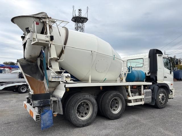 HINO PROFIA 2018 Image 31