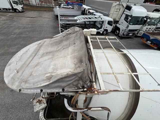 HINO PROFIA 2018 Image 31