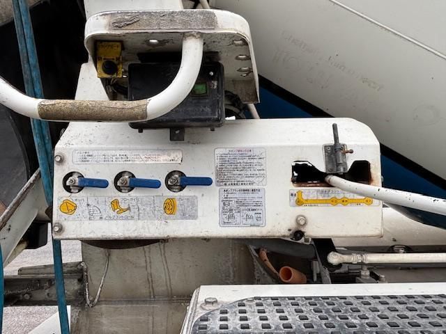 HINO PROFIA 2018 Image 31