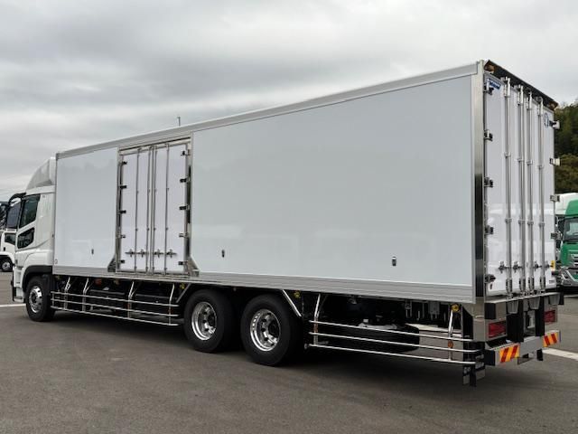 MITSUBISHI FUSOU SUPER GREAT 2025 Image 31