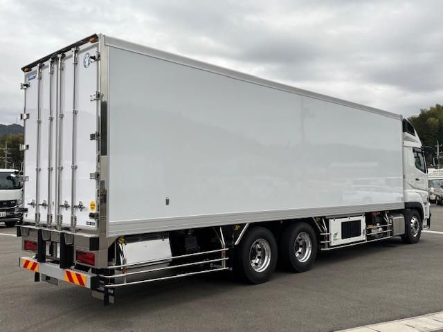 MITSUBISHI FUSOU SUPER GREAT 2025 Image 31