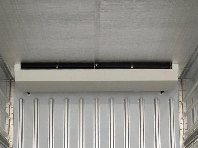 MITSUBISHI FUSOU SUPER GREAT 2025 Image 31