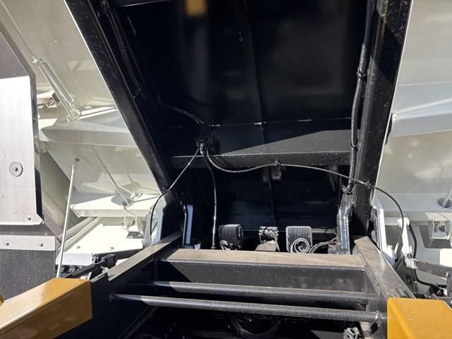 HINO PROFIA 2025 Image 31