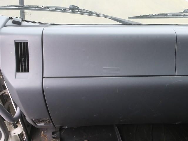 ISUZU FORWARD 2018 Image 31