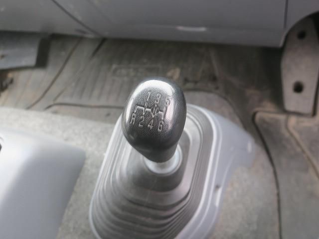 ISUZU FORWARD 2018 Image 31