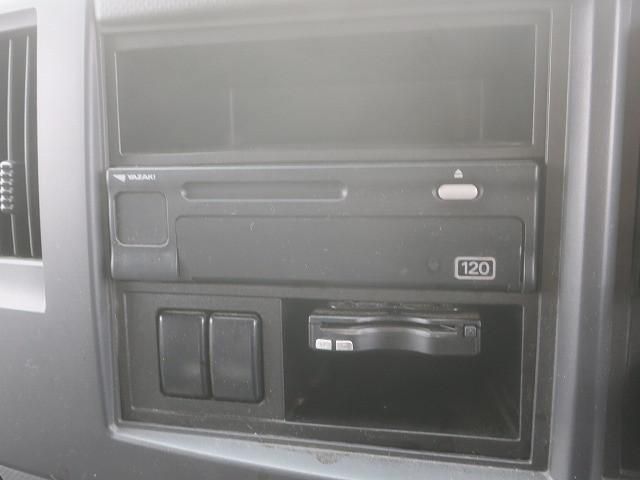 ISUZU FORWARD 2018 Image 31