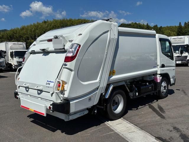 MITSUBISHI CANTER 2025 Image 31