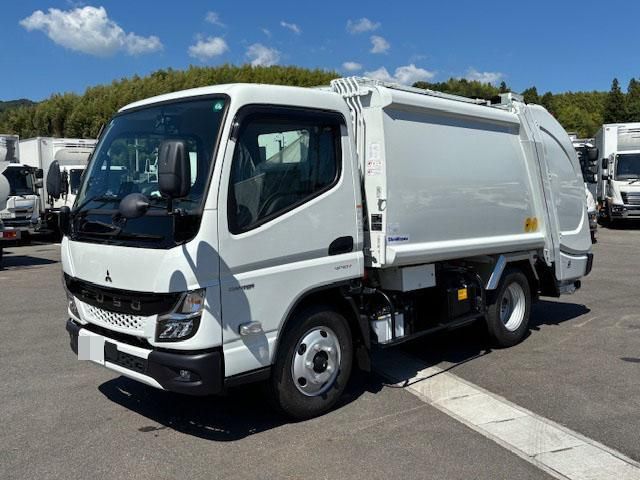 MITSUBISHI CANTER 2025 Image 31
