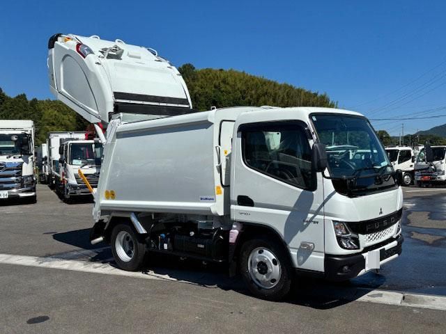 MITSUBISHI CANTER 2025 Image 31