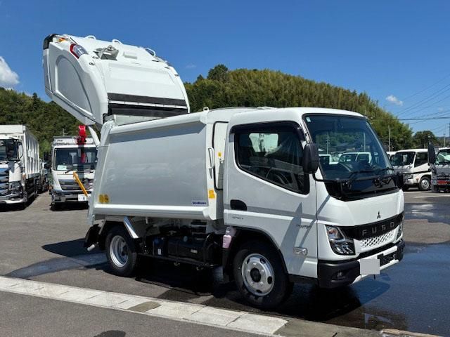 MITSUBISHI CANTER 2025 Image 31