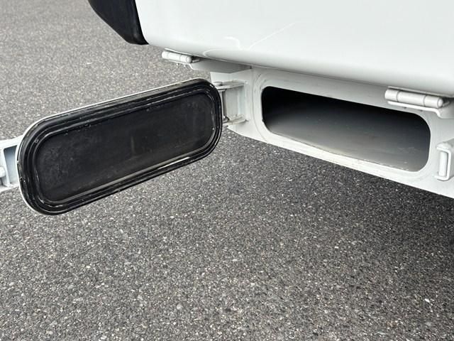 MITSUBISHI CANTER 2025 Image 31