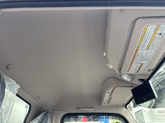 MITSUBISHI CANTER 2025 Image 31