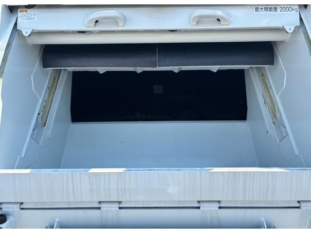 MITSUBISHI CANTER 2025 Image 31