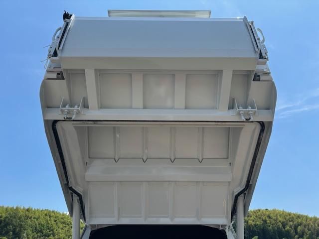 MITSUBISHI CANTER 2025 Image 31