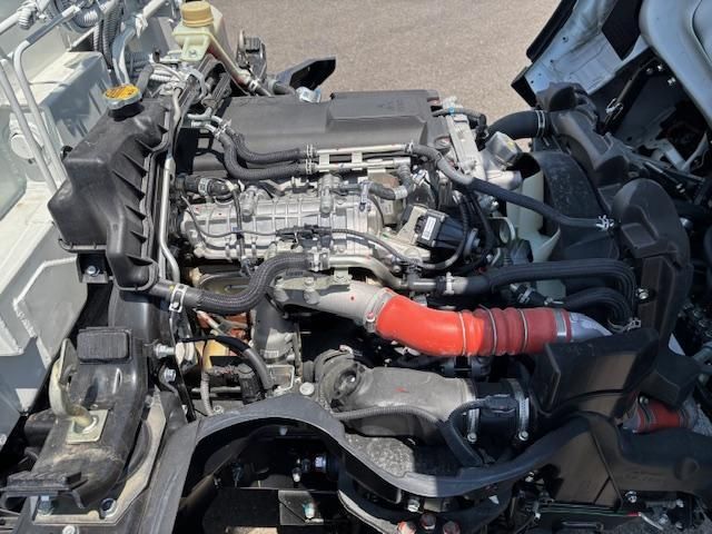 MITSUBISHI CANTER 2025 Image 31