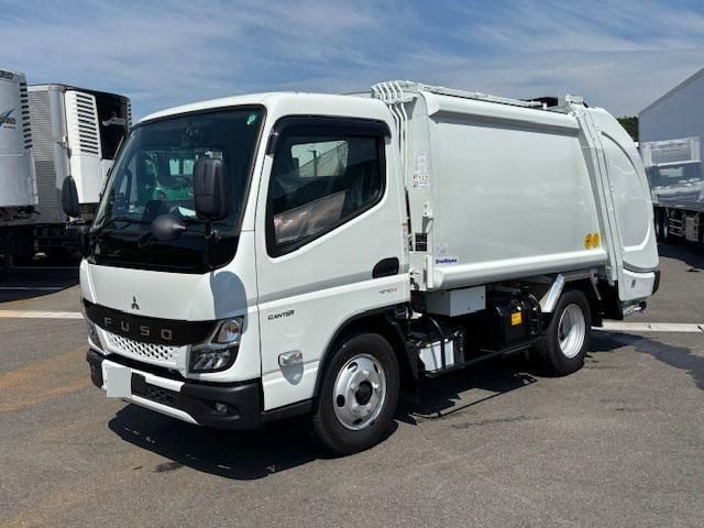 MITSUBISHI CANTER 2025 Image 31