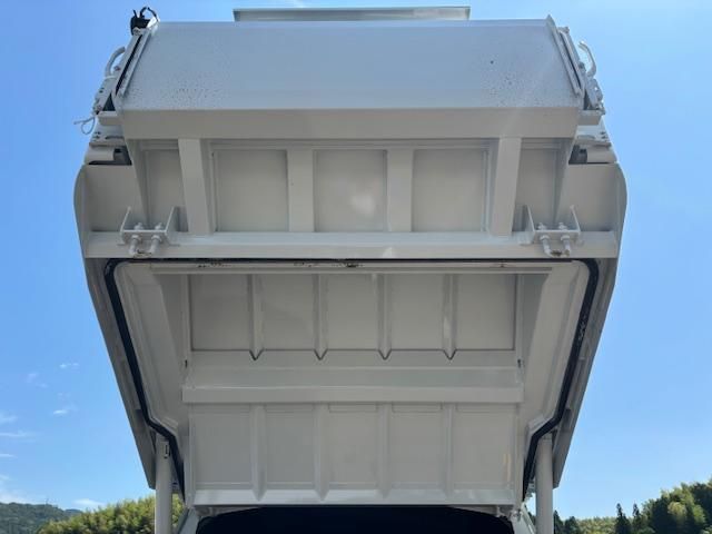 MITSUBISHI CANTER 2025 Image 31