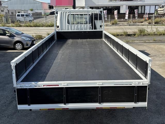 MITSUBISHI FUSOU FIGHTER 2024 Image 31