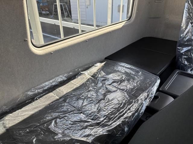 MITSUBISHI FUSOU FIGHTER 2024 Image 31