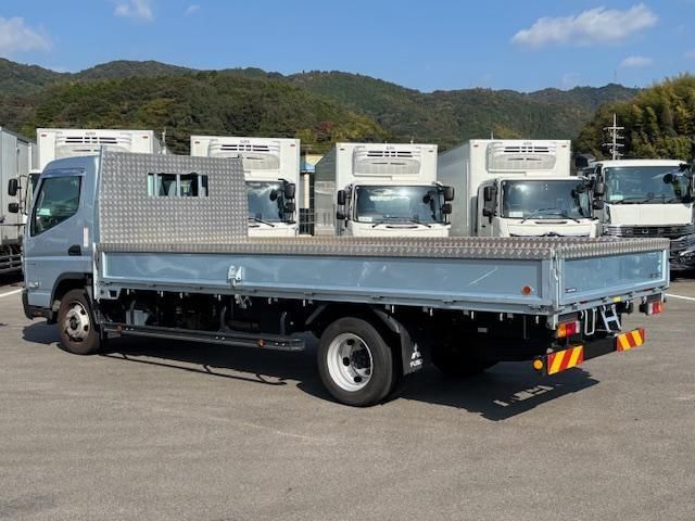 MITSUBISHI CANTER 2023 Image 31