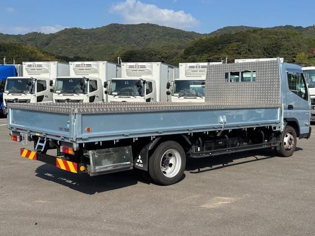 MITSUBISHI CANTER 2023 Image 31