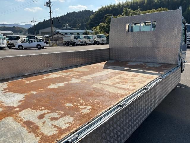 MITSUBISHI CANTER 2023 Image 31