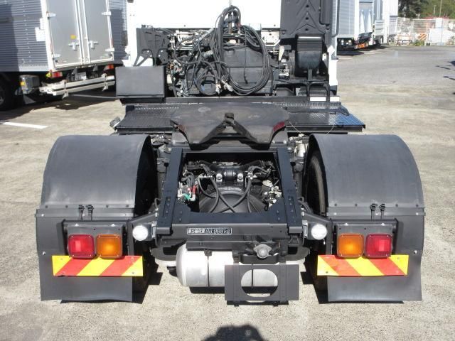 ISUZU GIGA 2018 Image 31