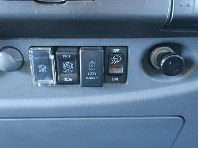 ISUZU FORWARD 2019 Image 31