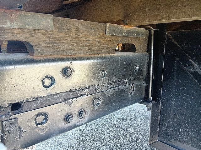 ISUZU ELF 1994 Image 31