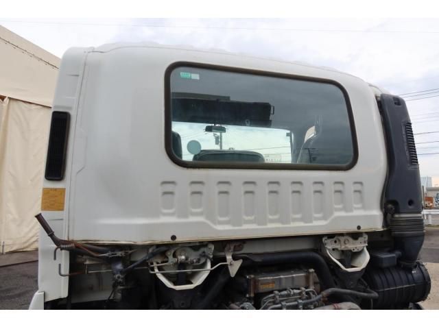 ISUZU FORWARD 2014 Image 31