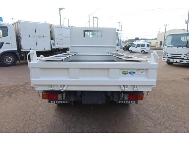 HINO DUTRO 2019 Image 31