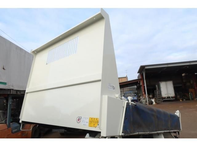 HINO DUTRO 2019 Image 31