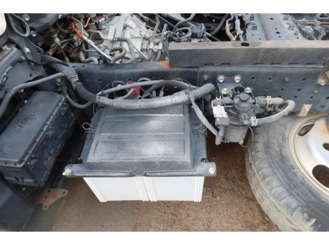 HINO DUTRO 2019 Image 31