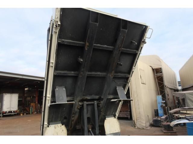 HINO DUTRO 2019 Image 31