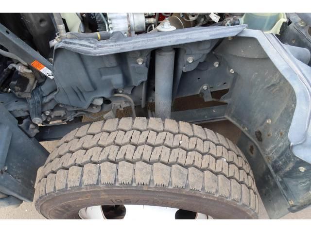 HINO DUTRO 2019 Image 31