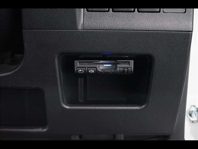 DAIHATSU TANTO CUSTOM 2016 Image 31