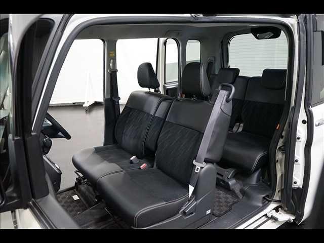 DAIHATSU TANTO CUSTOM 2016 Image 31