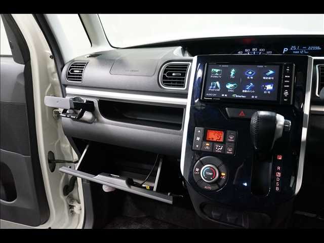 DAIHATSU TANTO CUSTOM 2016 Image 31